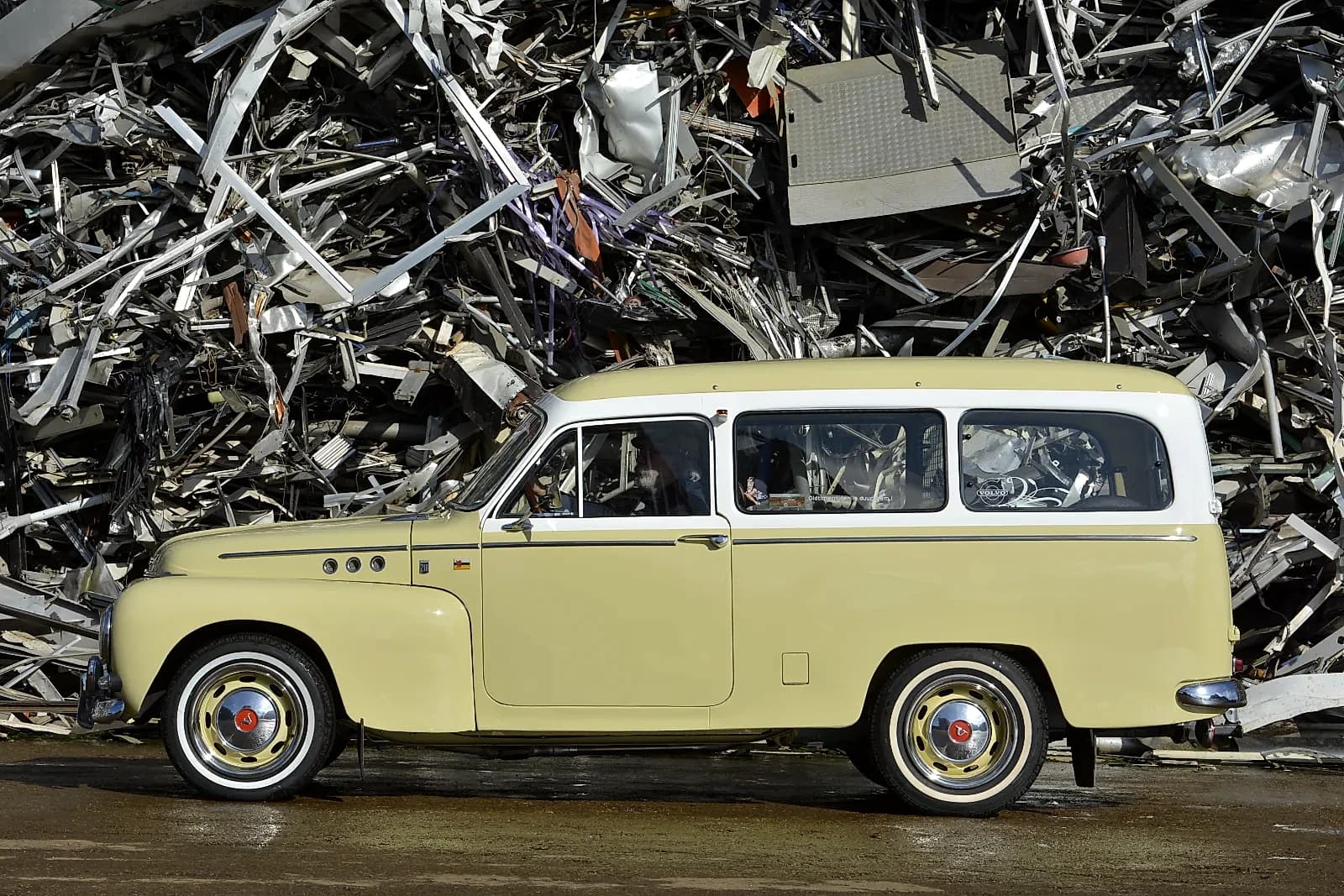 Volvo Duett (PV445)