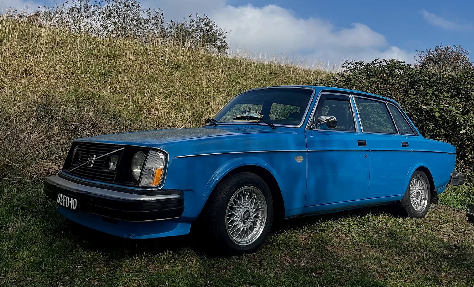 240